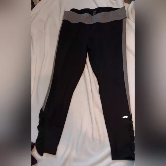Black and Purple Leggings Set 2X - Picture 2 of 8